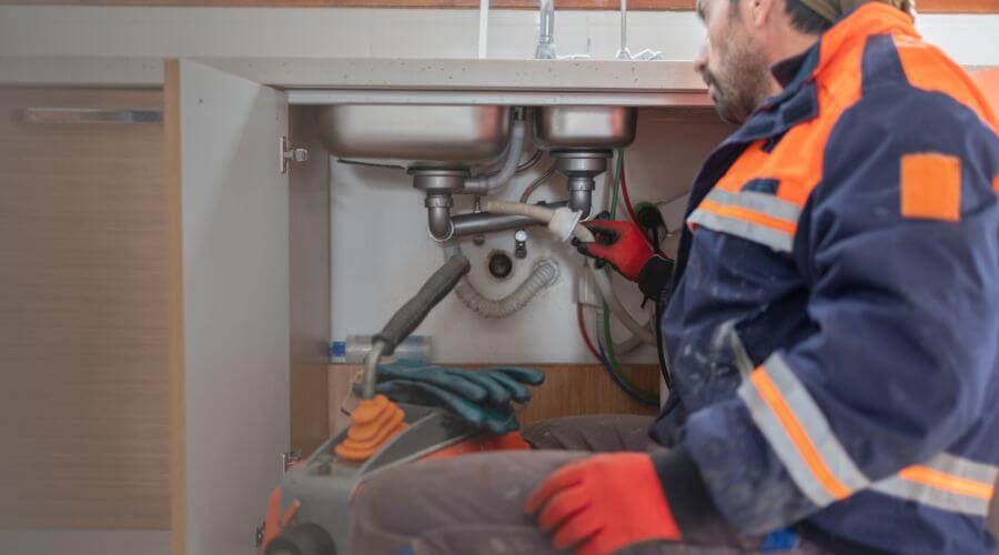Professional slab leak plumber services in Paducah, TX